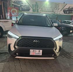 تۆیۆتا کۆرۆلا کرۆس